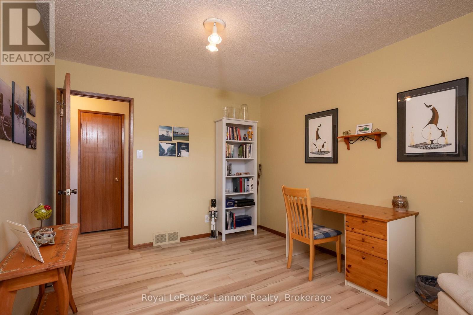 315 RONA STREET - 28