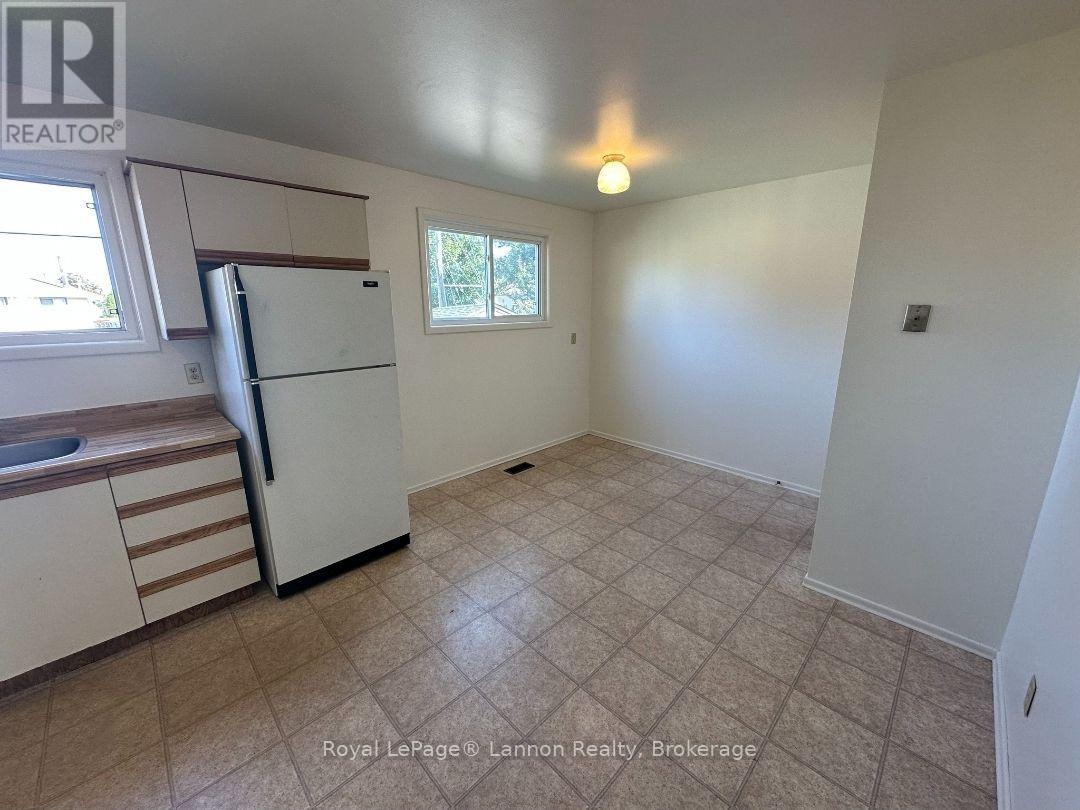 402 JAMES STREET N - Image 4