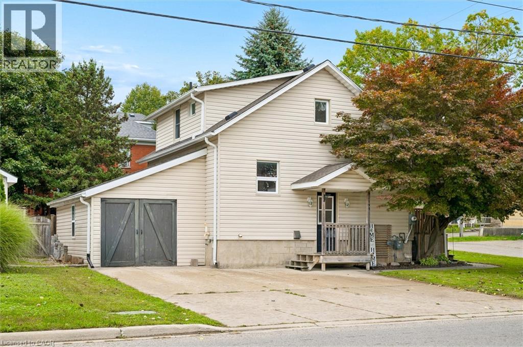 195 VICTORIA Avenue S - 1