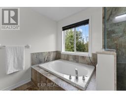 8876 Tristar Crescent, Niagara Falls, ON L2G0A4 Photo 27