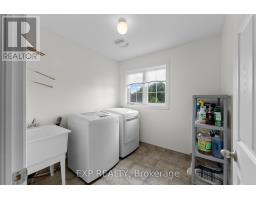 8876 Tristar Crescent, Niagara Falls, ON L2G0A4 Photo 31