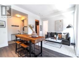 320 - 111 St Clair Avenue W, Toronto, ON M4V1N5 Photo 12