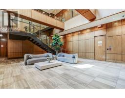320 - 111 St Clair Avenue W, Toronto, ON M4V1N5 Photo 25
