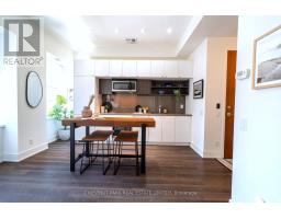 320 - 111 St Clair Avenue W, Toronto, ON M4V1N5 Photo 8