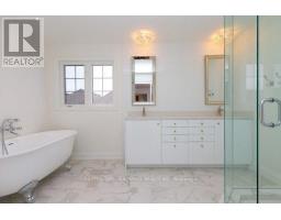 447 Lady Nadia Drive, Vaughan, ON L6A0H3 Photo 11