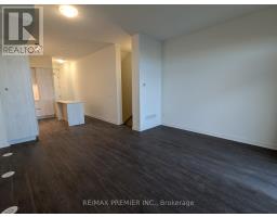509 - 9 Steckley House Lane, Richmond Hill, ON L4S0N1 Photo 6