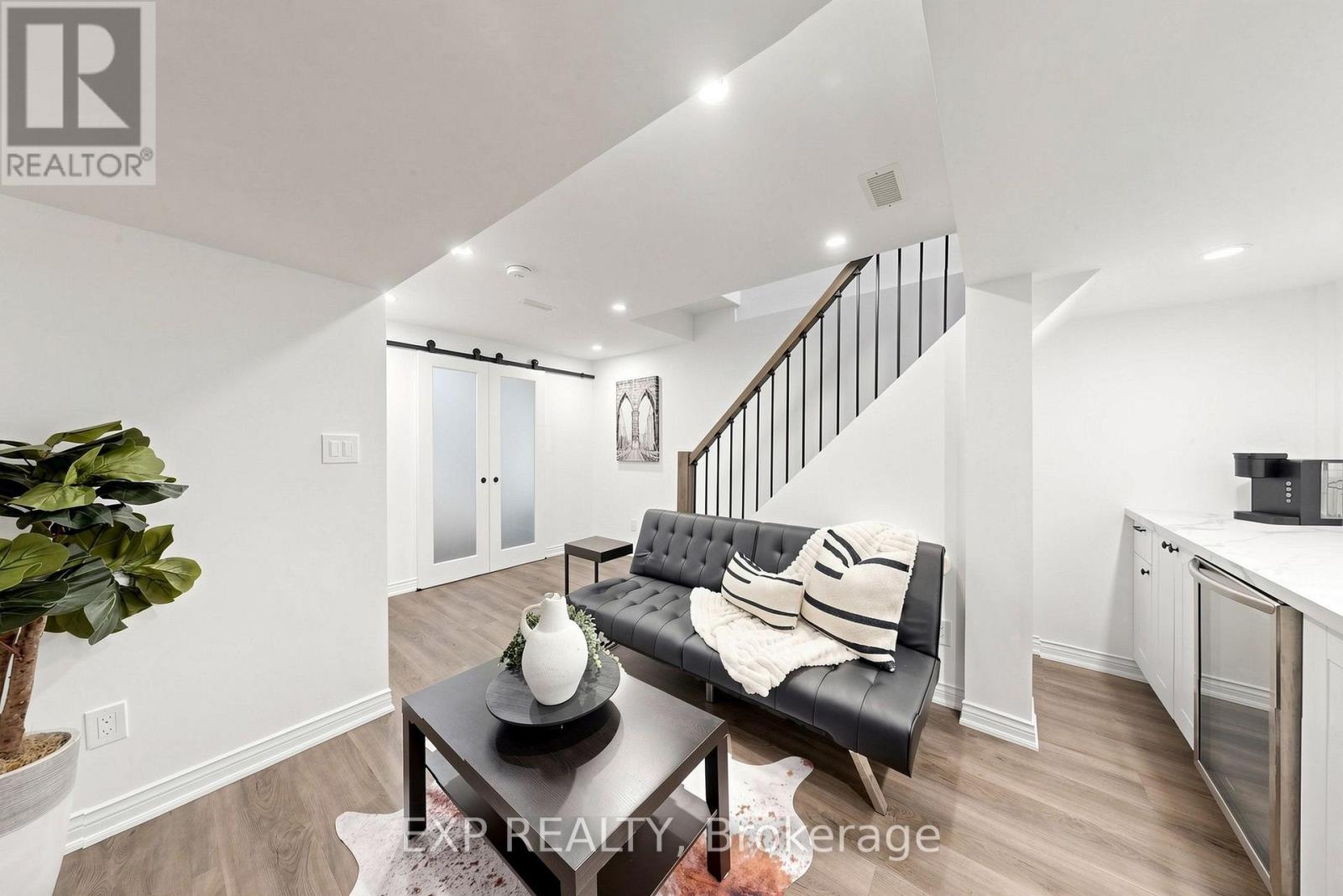 75 CORNELL CENTRE BOULEVARD - 21