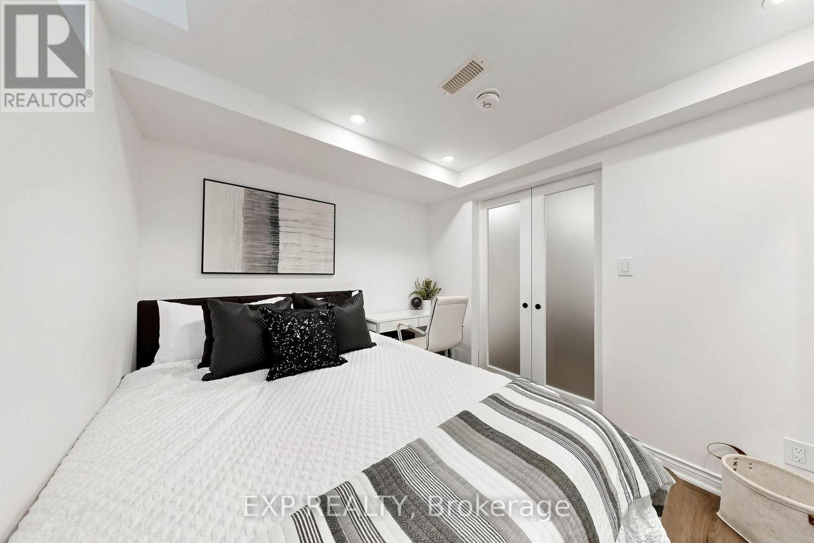 75 CORNELL CENTRE BOULEVARD - 22
