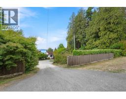 2820 Marine Drive, West Vancouver, BC V7V1L9 Photo 18