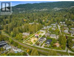 2820 Marine Drive, West Vancouver, BC V7V1L9 Photo 7