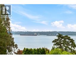 2820 Marine Drive, West Vancouver, BC V7V1L9 Photo 9