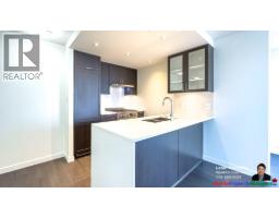 2809 5515 Boundary Road, Vancouver, BC V5R0E3 Photo 9