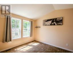23 Georgian Glen Drive, Wasaga Beach, ON L9Z1K8 Photo 11