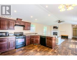 23 Georgian Glen Drive, Wasaga Beach, ON L9Z1K8 Photo 7