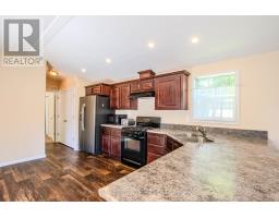 23 Georgian Glen Drive, Wasaga Beach, ON L9Z1K8 Photo 8