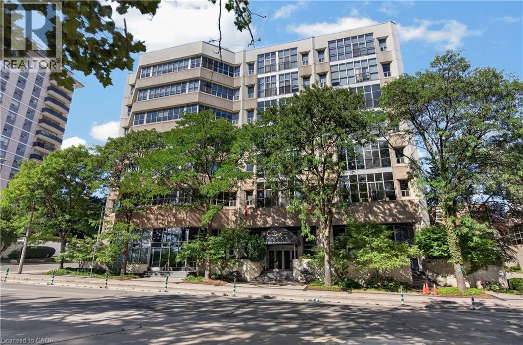 Photo of 66 BAY Street