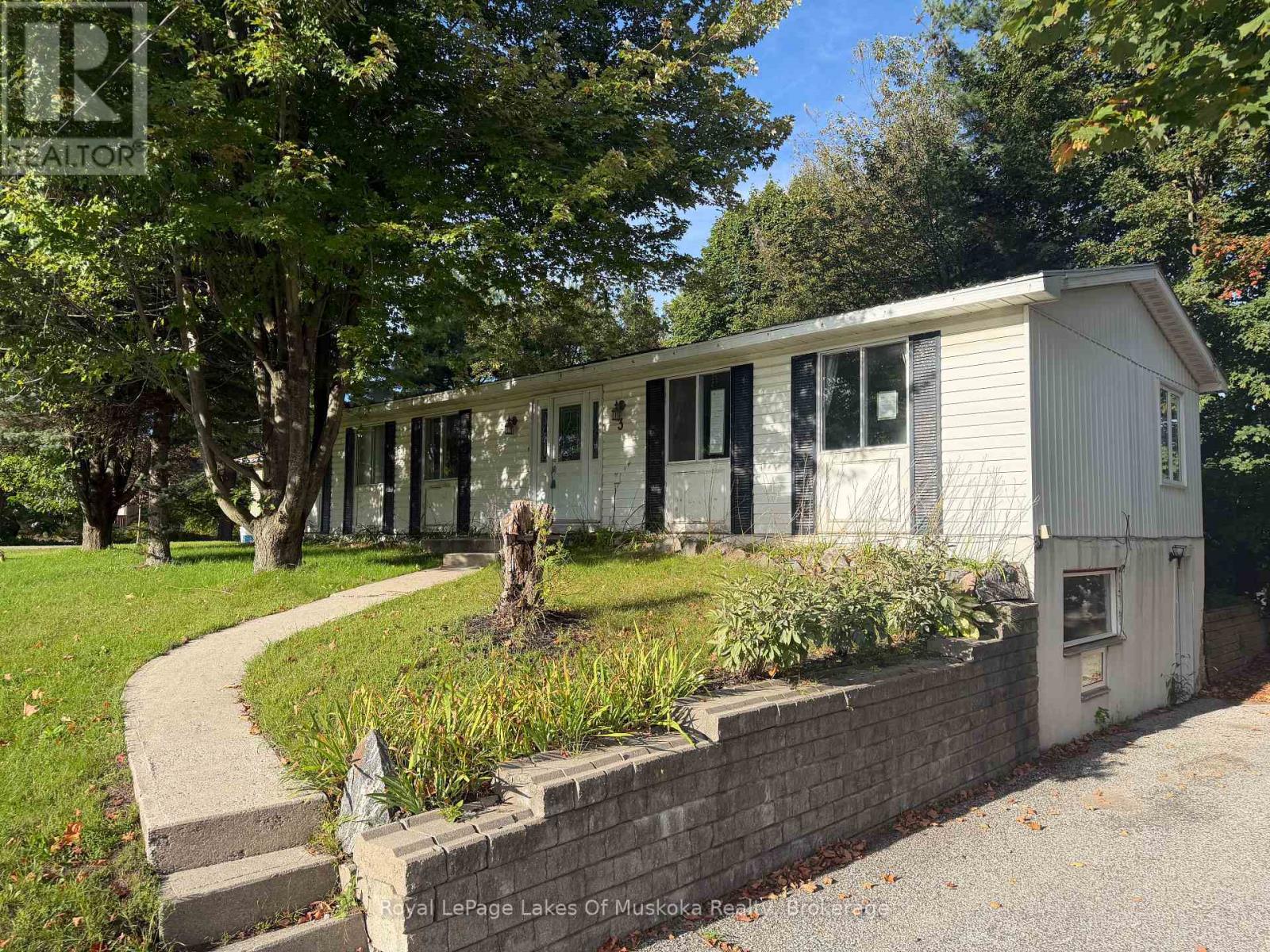 Property for sale at 3 WELLINGTON STREET