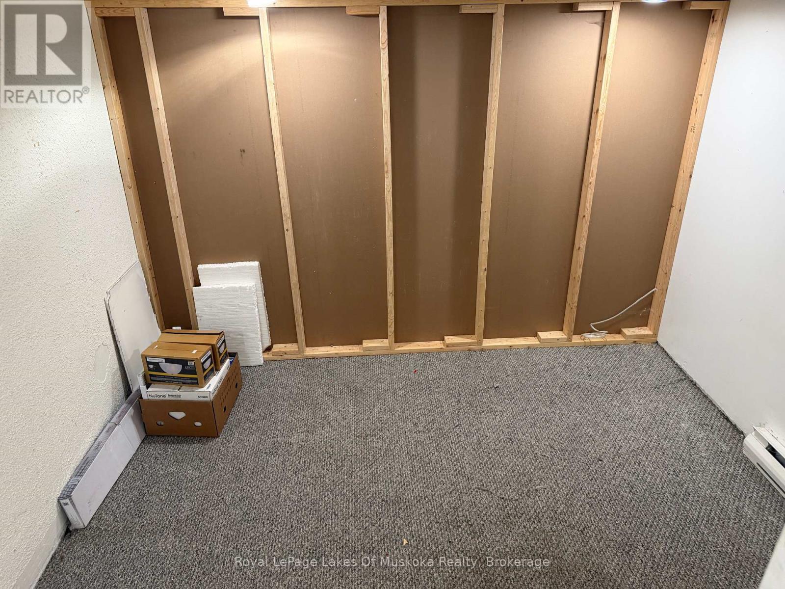 3 WELLINGTON STREET - 18