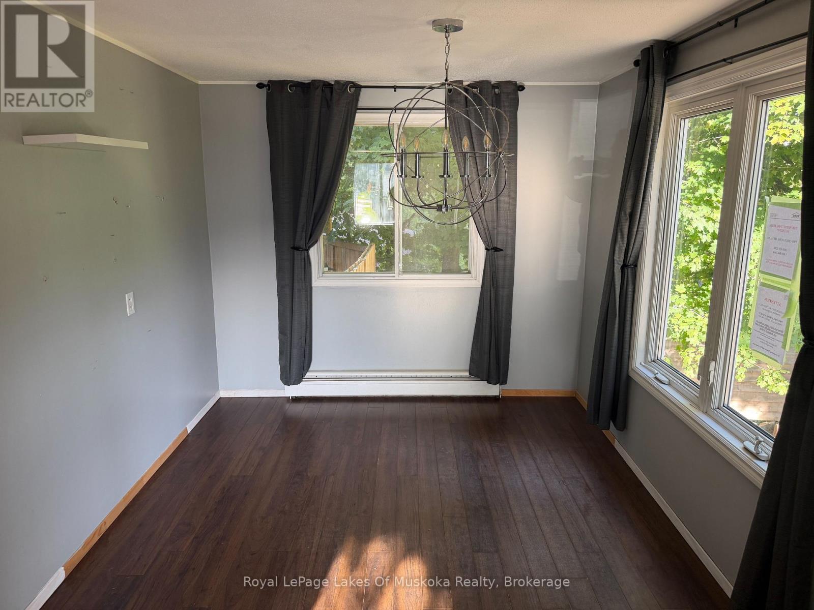3 WELLINGTON STREET - 8