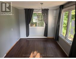 Bedroom - 3 Wellington Street, Bracebridge, ON P1L1E8 Photo 8