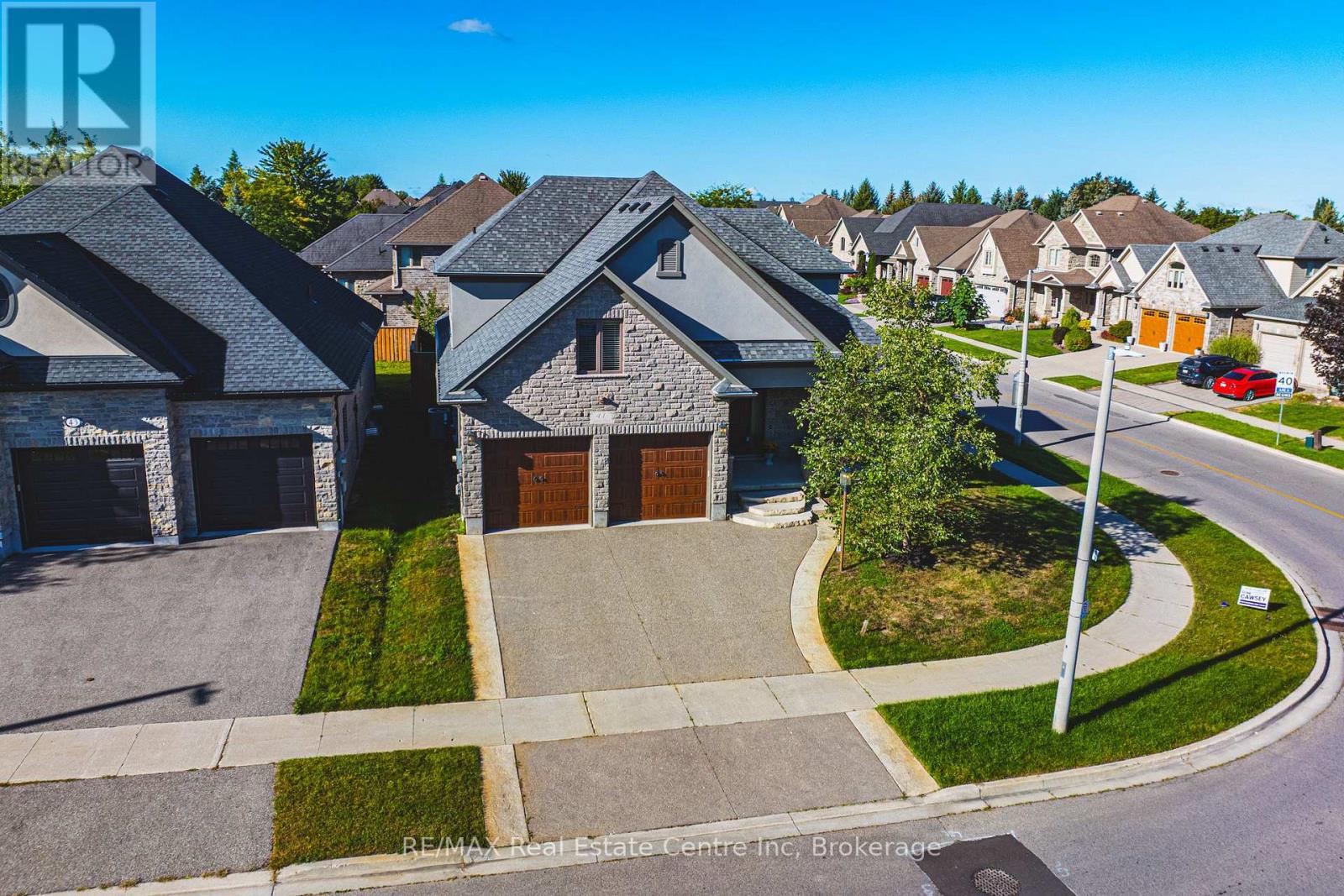 41 ZADUK PLACE - 2