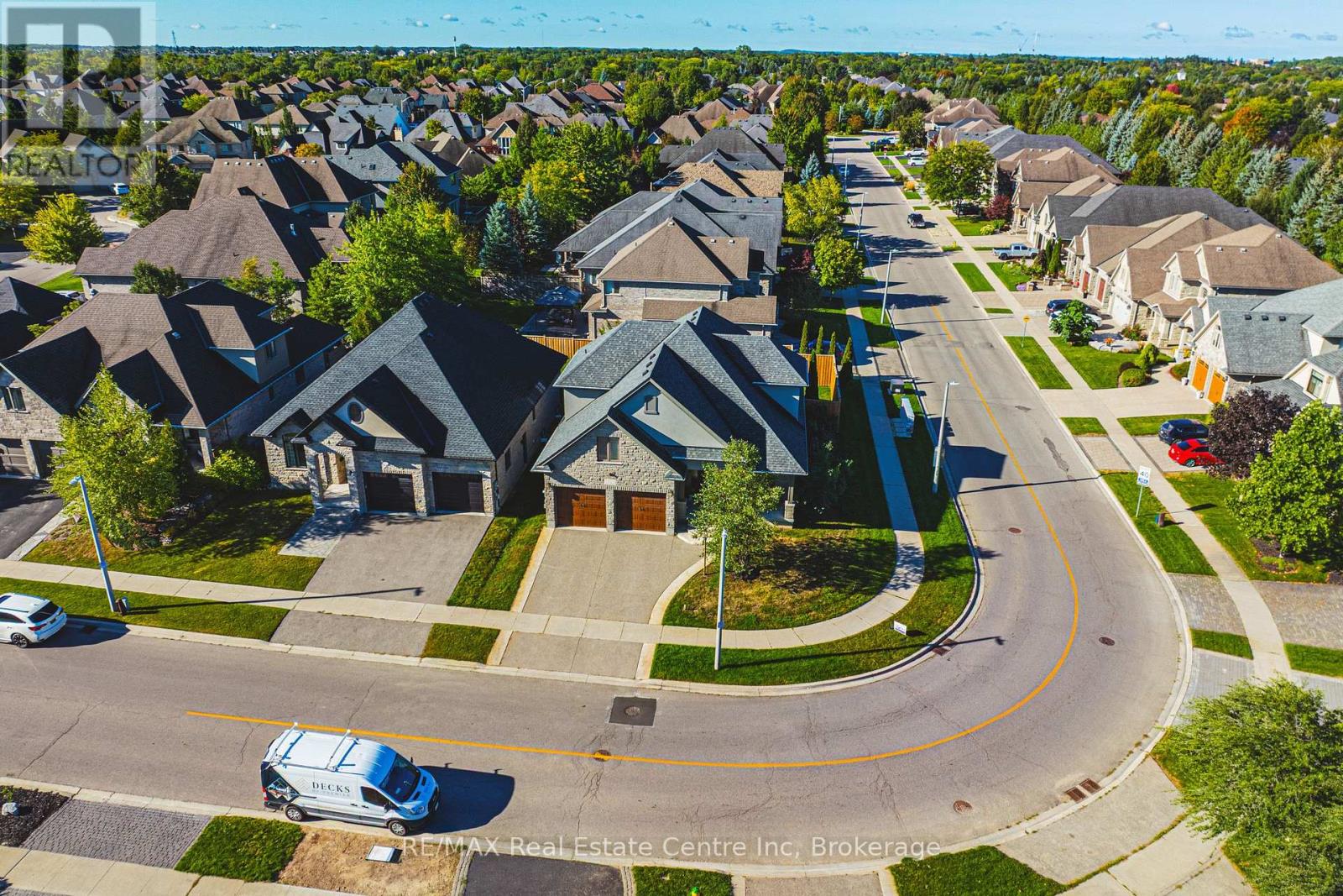 41 ZADUK PLACE - Image 4