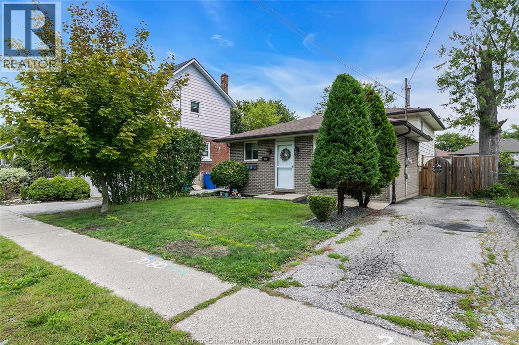 970 JARVIS AVENUE - 2