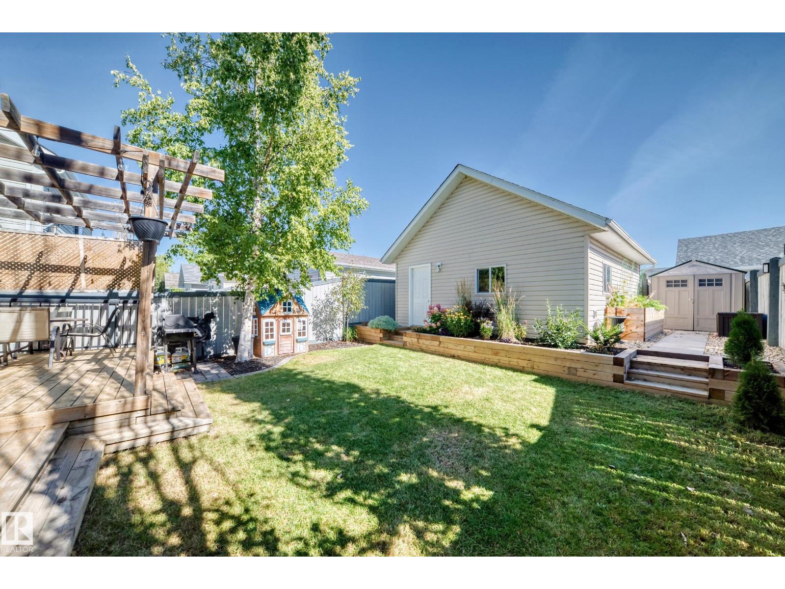 1115 80 ST SW - 48