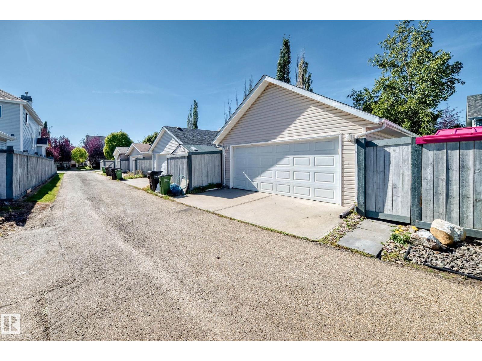 1115 80 ST SW - 53