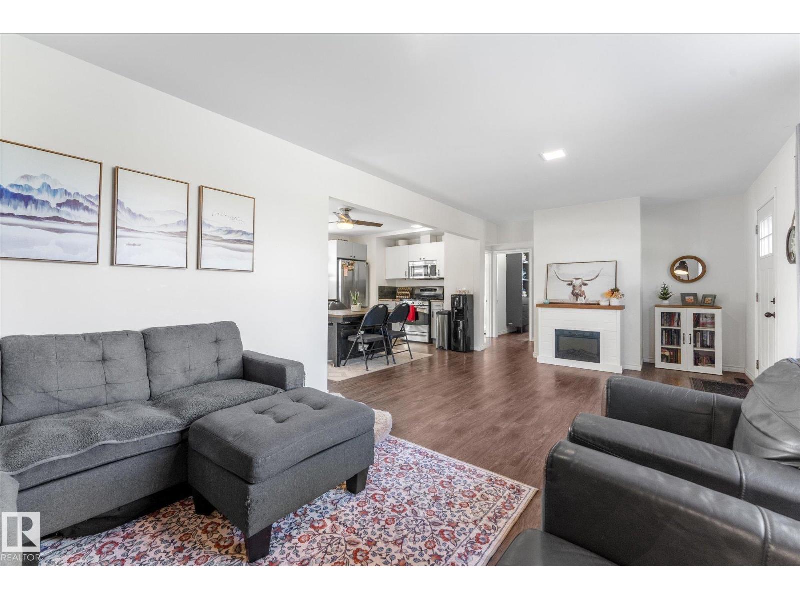 55431 HWY 777 - 10