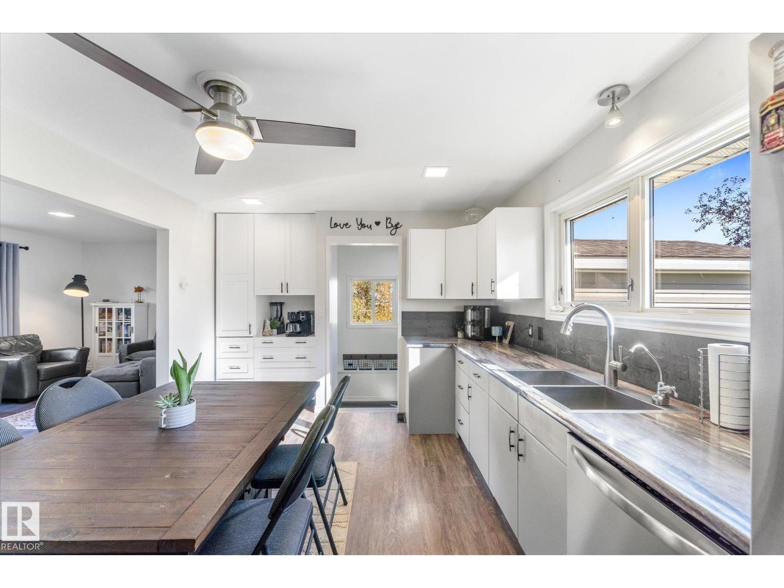 55431 HWY 777 - 15