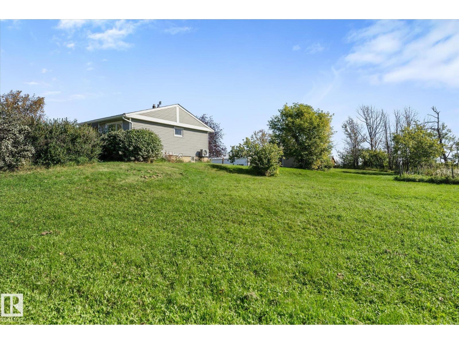 55431 HWY 777 - Image 42