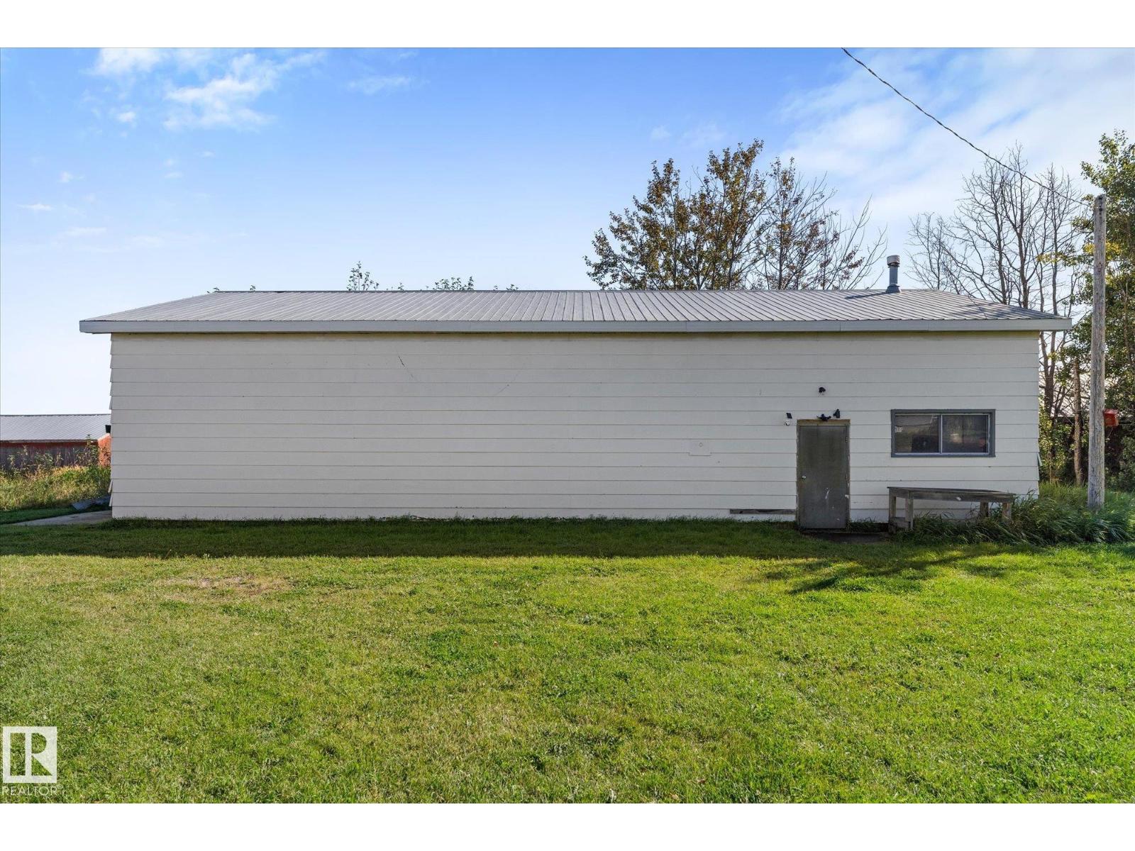 55431 HWY 777 - 47