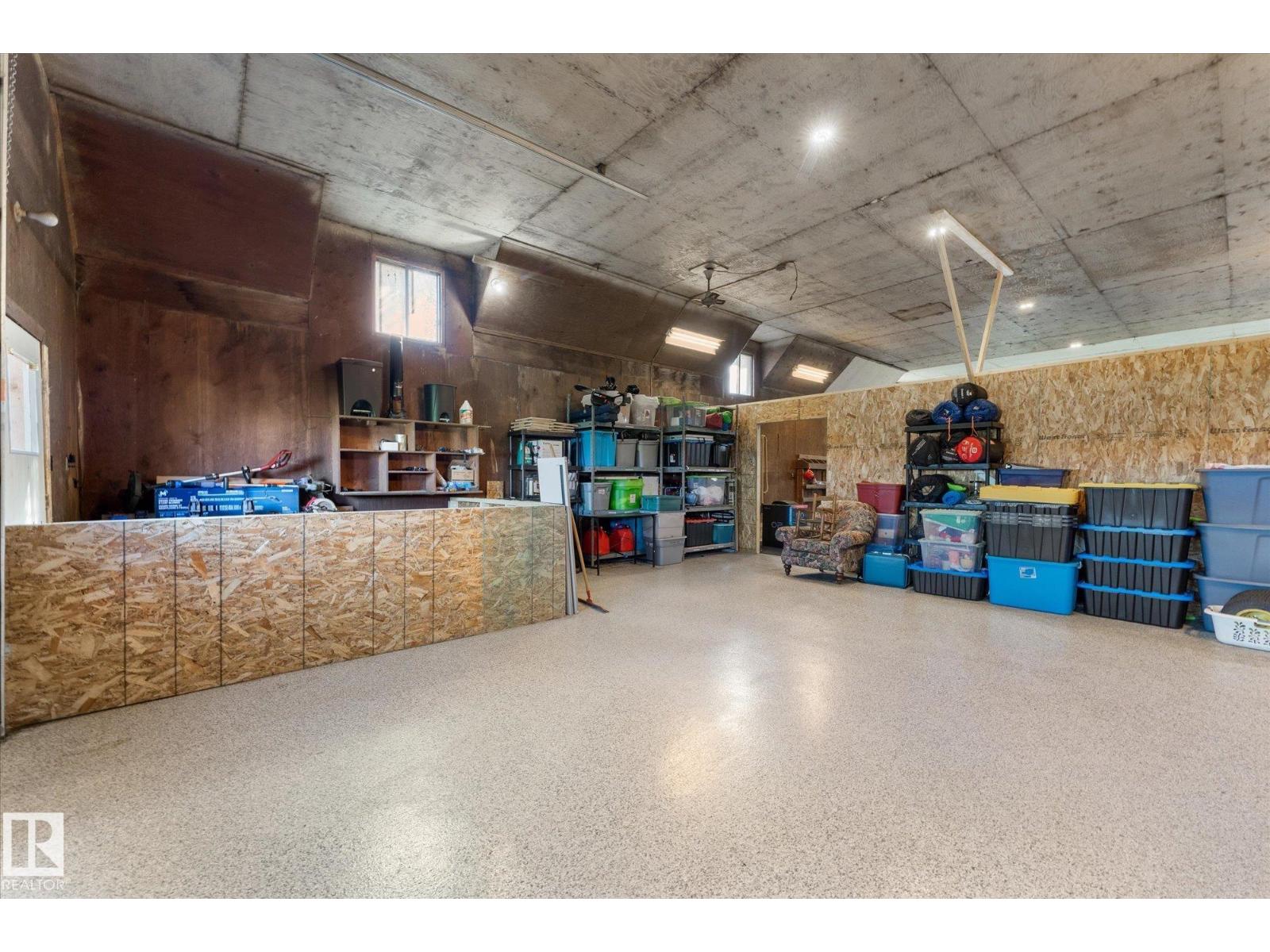 55431 HWY 777 - 52