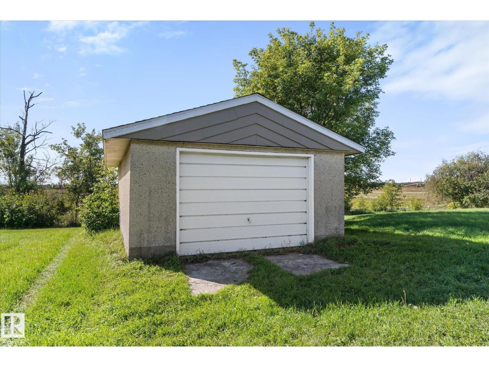 55431 HWY 777 - 57