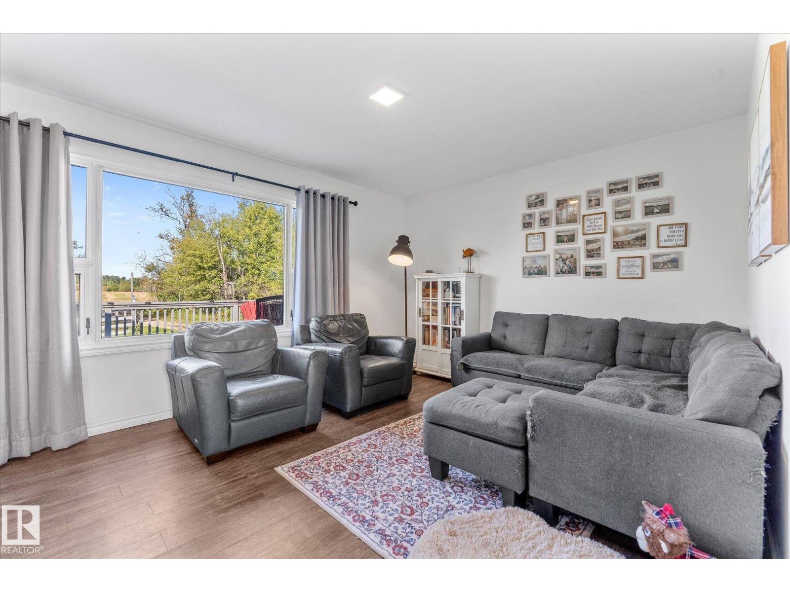 55431 HWY 777 - 9