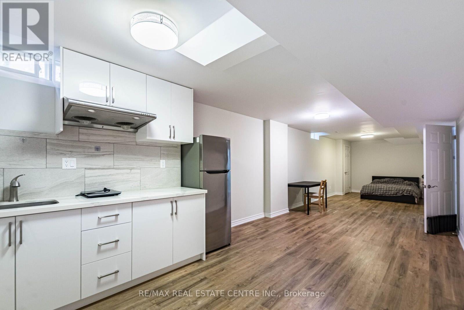 829 STARGAZER DRIVE - 35