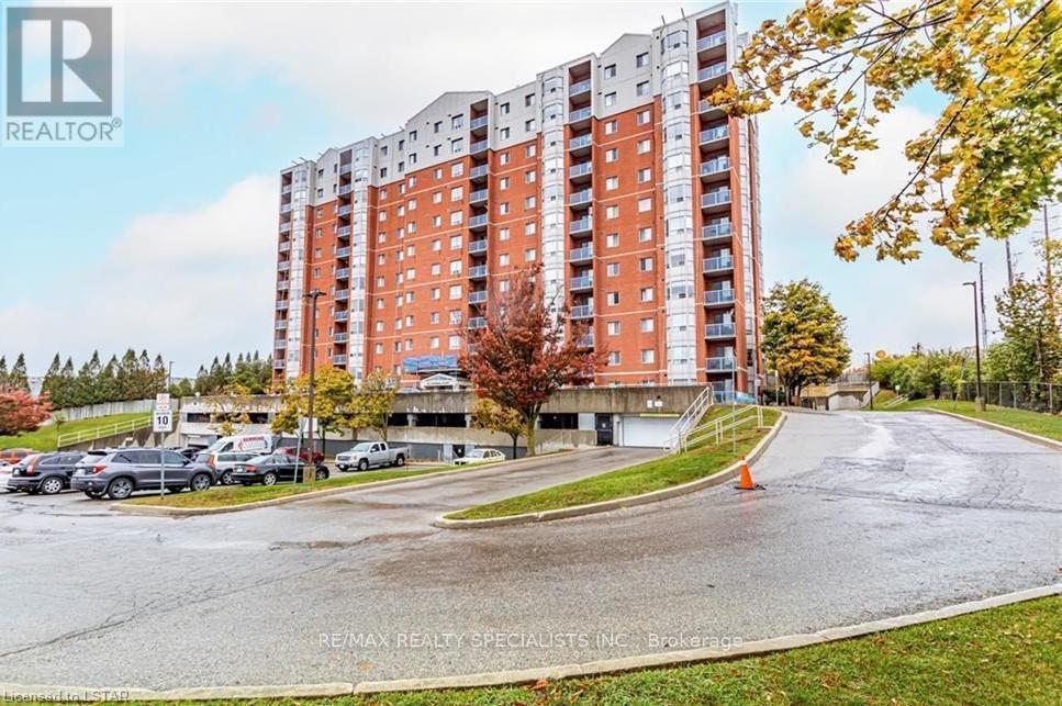 #510 30 CHAPMAN COURT - 23