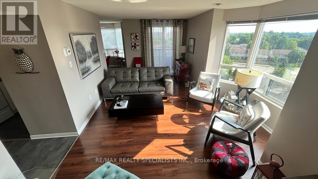 #510 30 CHAPMAN COURT - Image 3