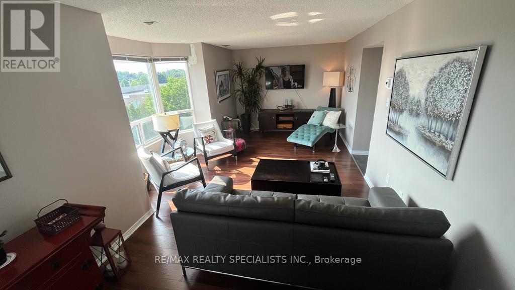 #510 30 CHAPMAN COURT - Image 7