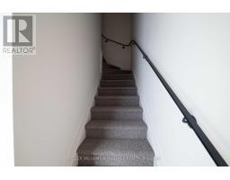 Laneway Apartment - 23 Ross Street, Toronto, ON M5T1Z8 Photo 6