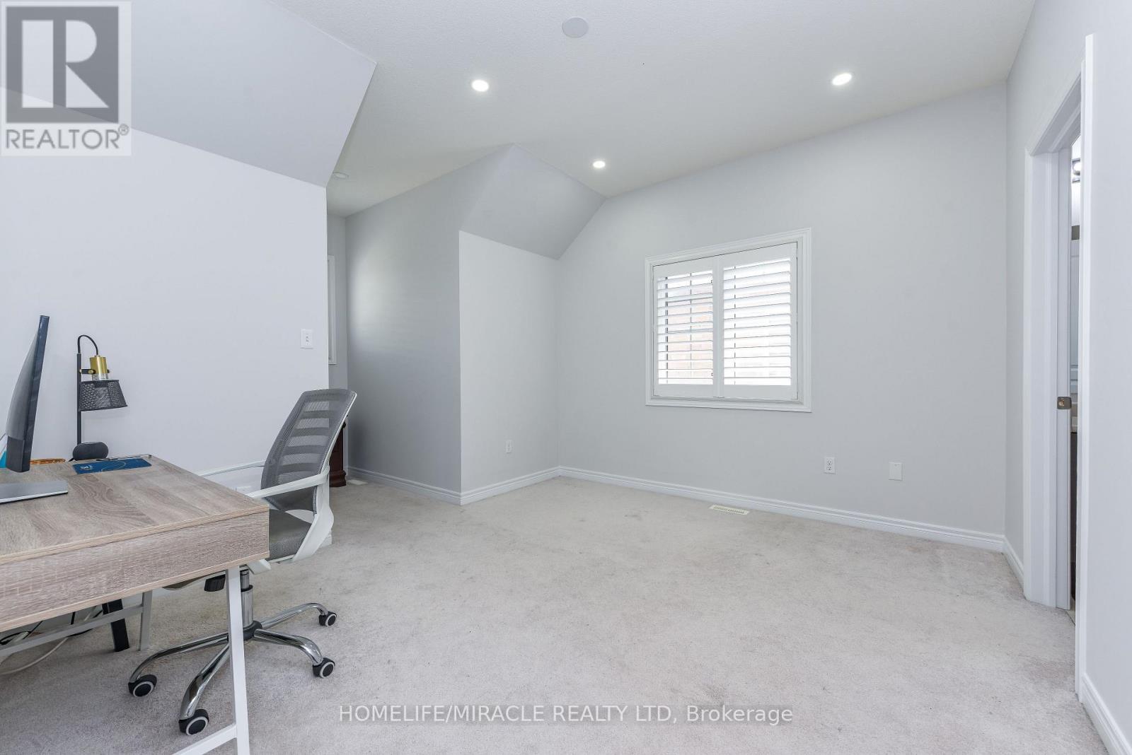 10 DANFIELD COURT - Image 14