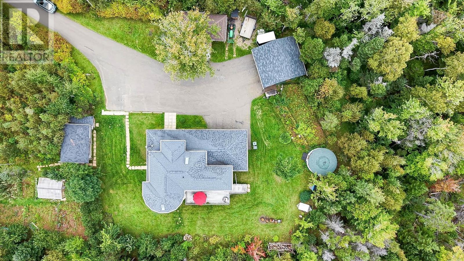 9055 Cavendish Road - Image 46