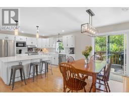 1027 Club Crescent, New Minas, NS B4N5C8 Photo 13