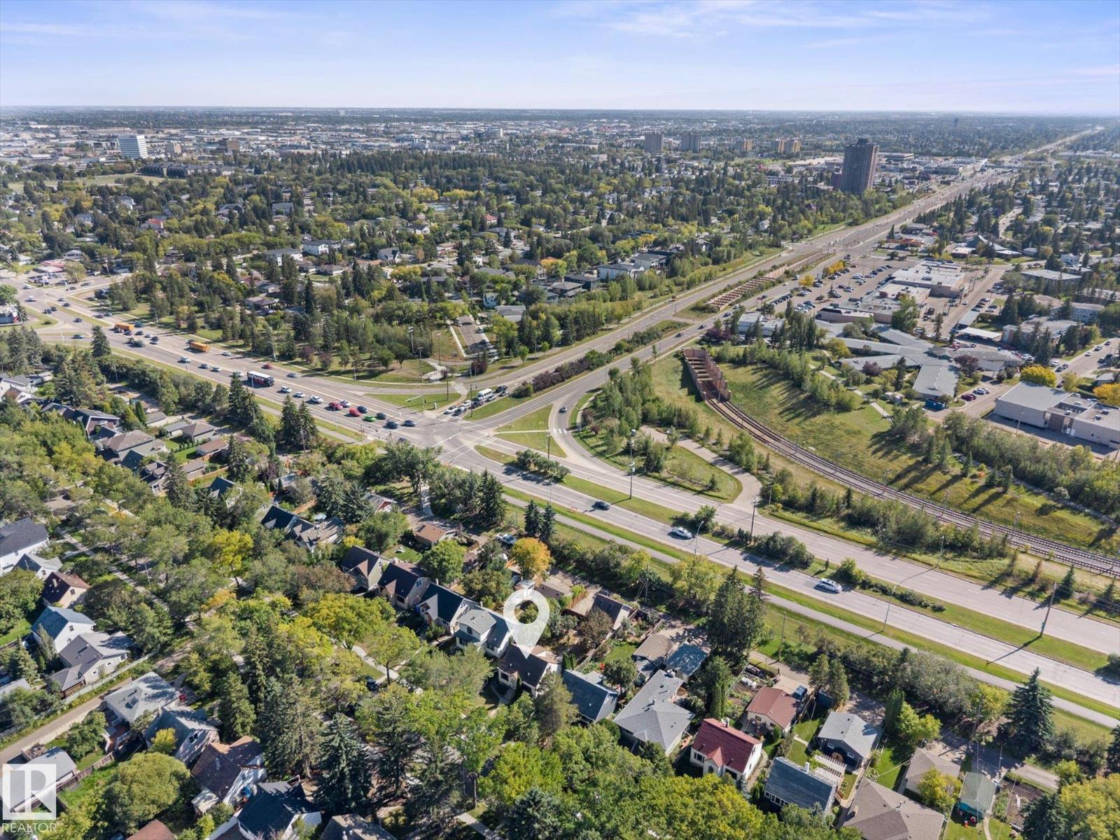 11119 62 AV NW - 37