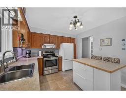 Kitchen - 15 Canary Drive, Brantford, ON N3R6G2 Photo 11