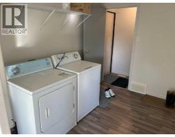 302 Main Street, Paradise Hill, SK S0M2G0 Photo 19