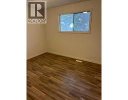 302 Main Street, Paradise Hill, SK S0M2G0 Photo 9