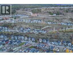 6840 Santiago Loop, Kelowna, BC V1Z3R8 Photo 8