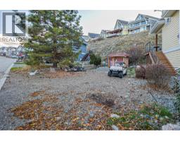6840 Santiago Loop, Kelowna, BC V1Z3R8 Photo 16
